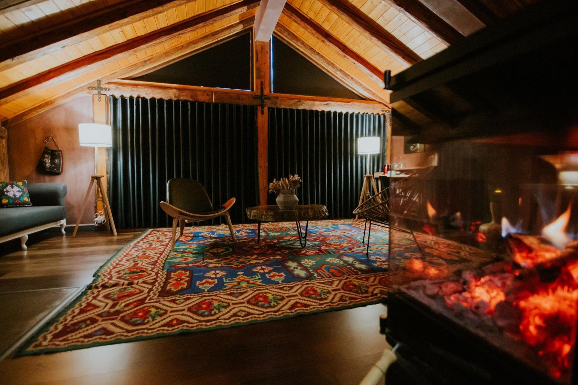 Dim'S Hotel & Restaurant Korça Kültér fotó
